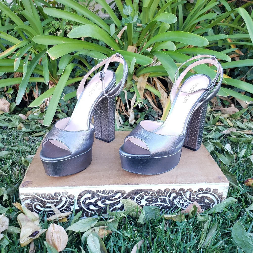 NWOB Rachel Zoe Metallic Gray Platform Sandals
